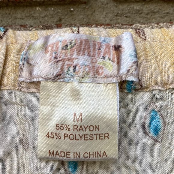 HAWAIIAN TROPICS Pull On Elastic Waist Skirt Coverup - Picture 2 of 6